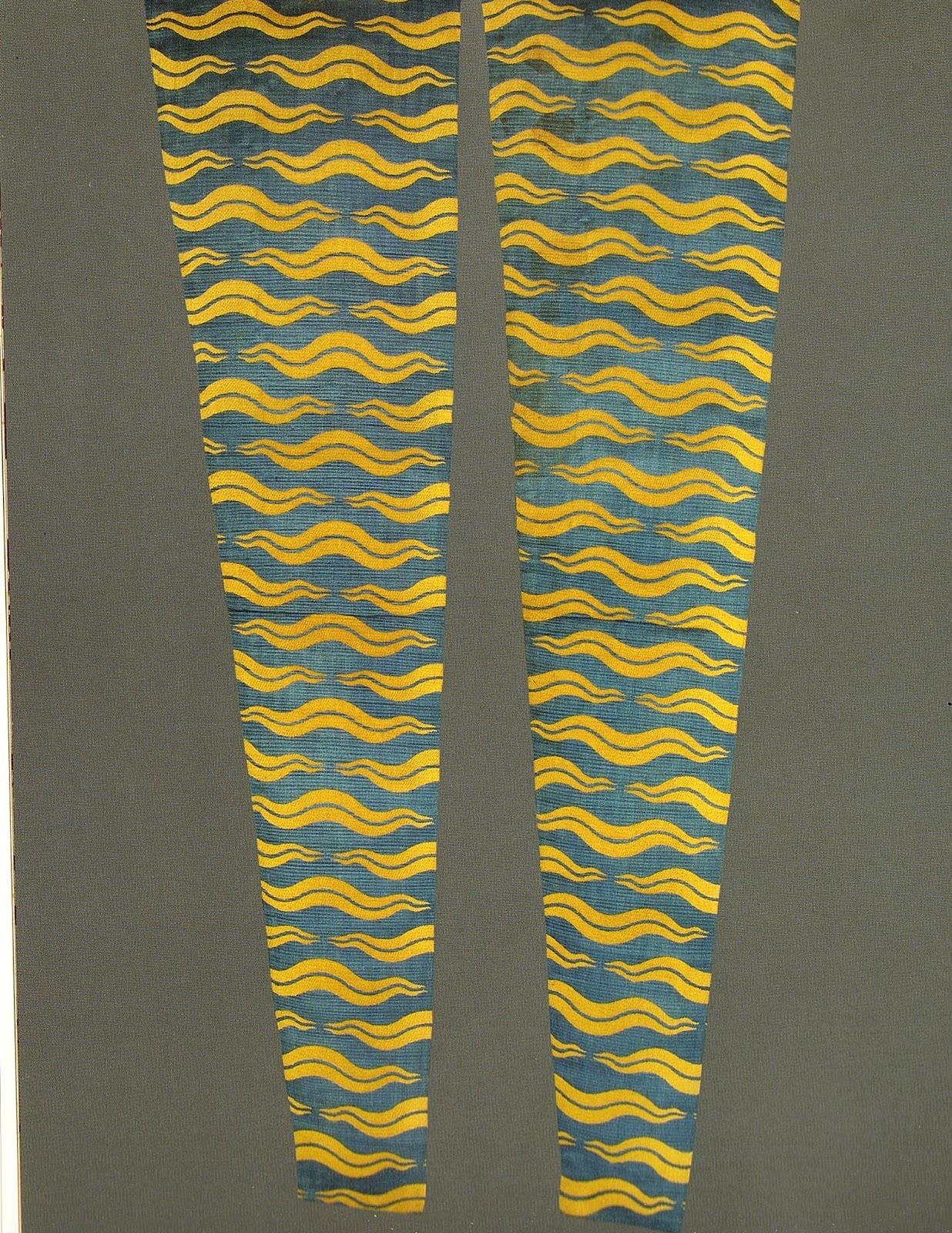 Fig 2. Woven chintamani-striped sleeves, Topkapi Museum