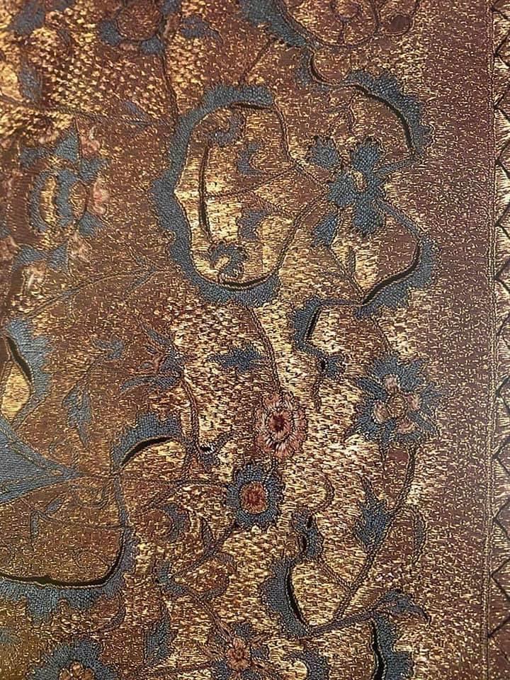 Close-up of filled goldwork couching on an Ottoman cloud collar, 16th c.